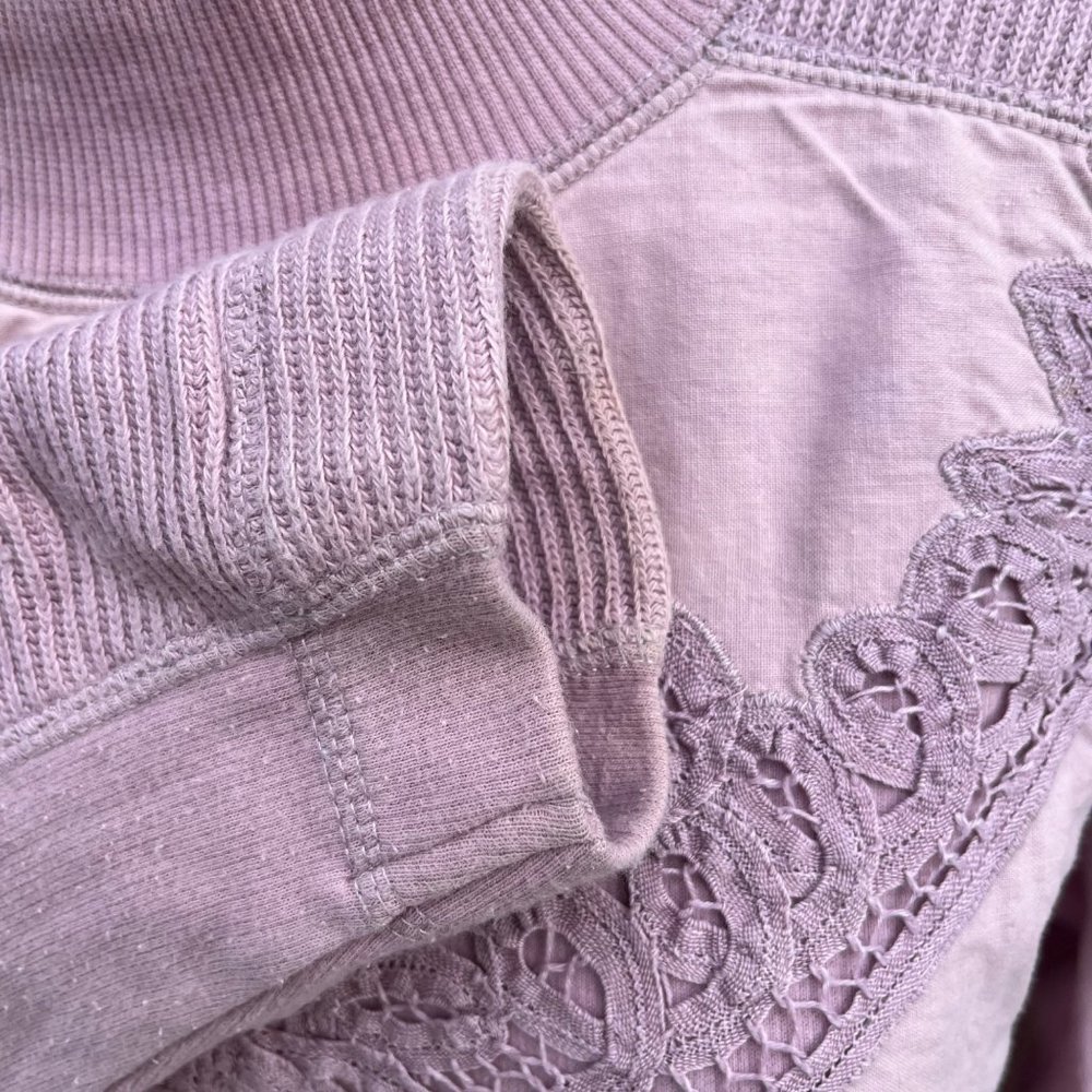Vintage Women‎ Sweater Top Battenburg Lace Lilac Purple Large Cottagecore Boho - Picture 5 of 9